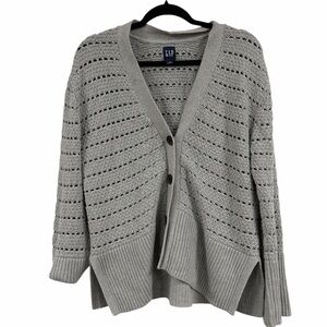 Gap 24/7 Split-Hem Crochet Cardigan in grey